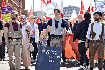 Demonstartionszug des DGB zum 1. Mai 2026 vom Strausberger Platz zum Roten Rathaus