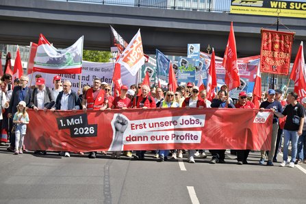 Demonstartionszug des DGB zum 1. Mai 2026 vom Strausberger Platz zum Roten Rathaus