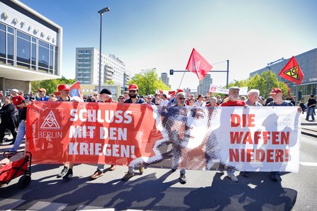 Demonstartionszug des DGB zum 1. Mai 2026 vom Strausberger Platz zum Roten Rathaus