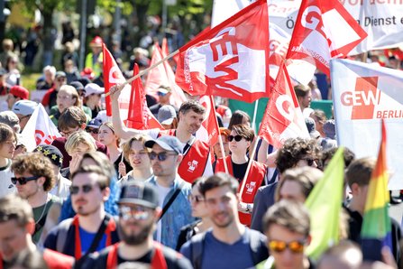 Demonstartionszug des DGB zum 1. Mai 2026 vom Strausberger Platz zum Roten Rathaus