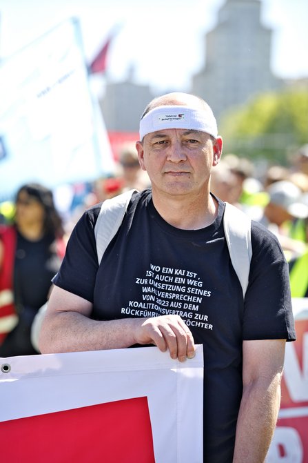 Demonstartionszug des DGB zum 1. Mai 2026 vom Strausberger Platz zum Roten Rathaus
