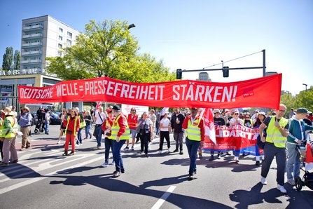 Demonstartionszug des DGB zum 1. Mai 2026 vom Strausberger Platz zum Roten Rathaus
