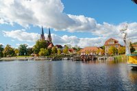 Neuruppin, Blick vom See auf St. Trinitatis